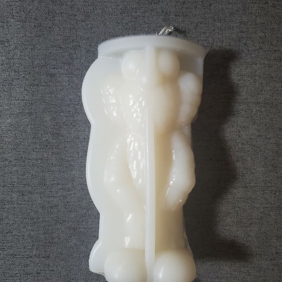 KAWS HAIRY MOLD - gently used - Picture 4 of 4